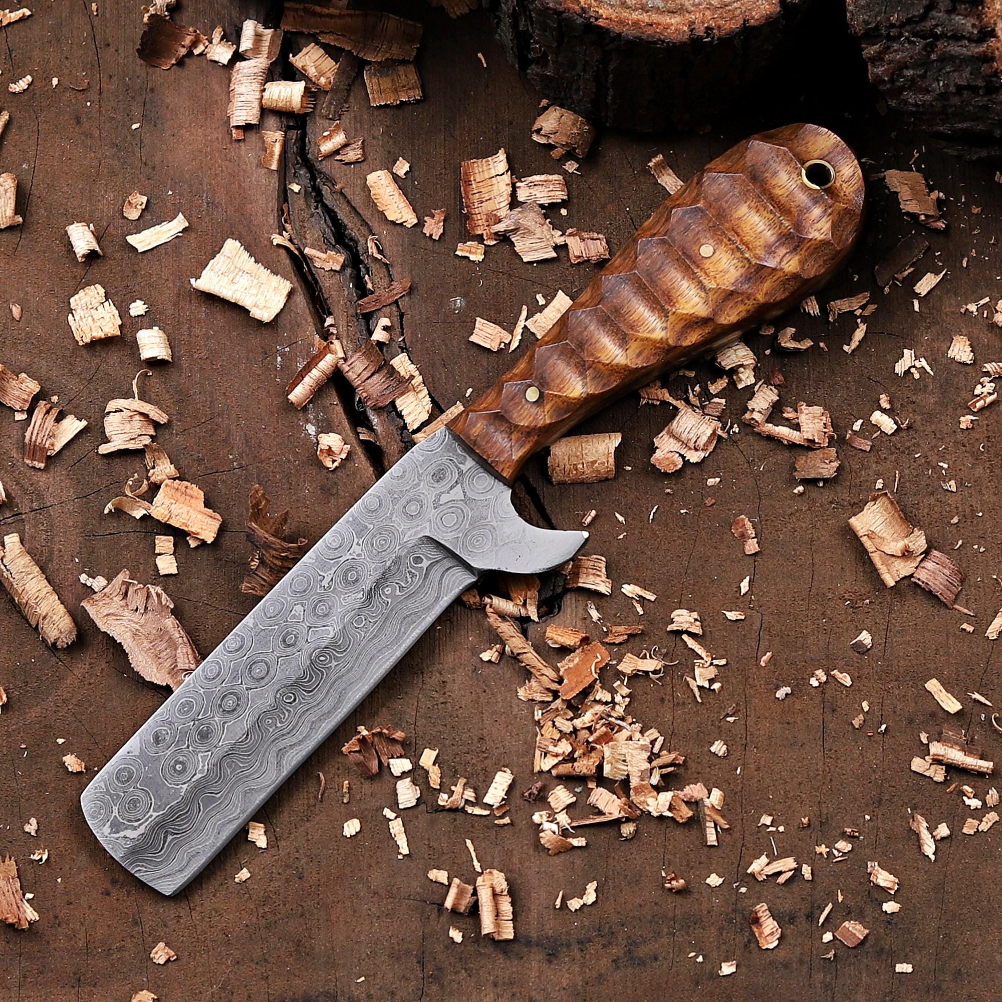 Personalized Bull Cutter Knife with Vertical Sheath