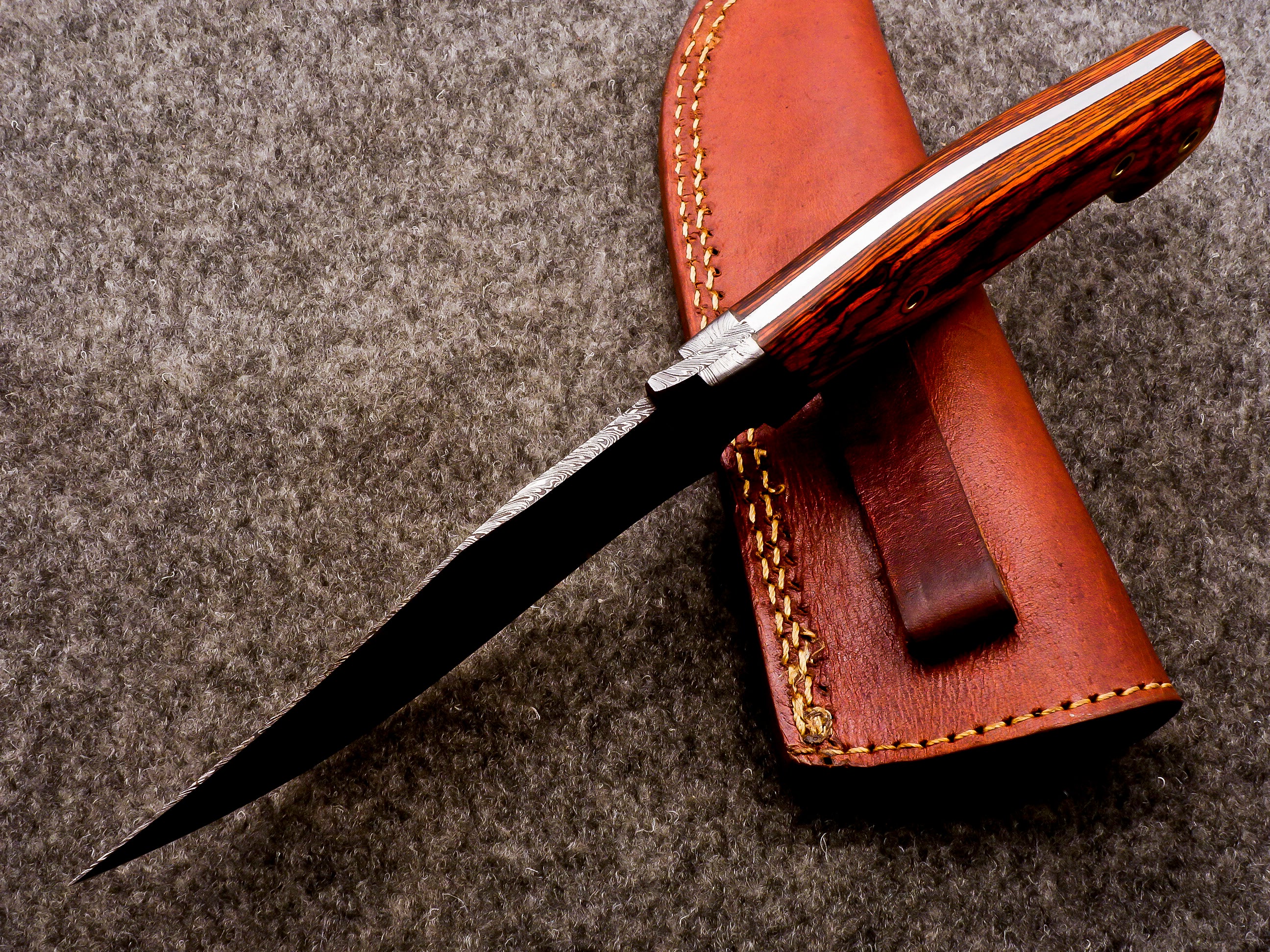 Handmade Damascus Fixed Blade Knife – Full Tang Outdoor Knife