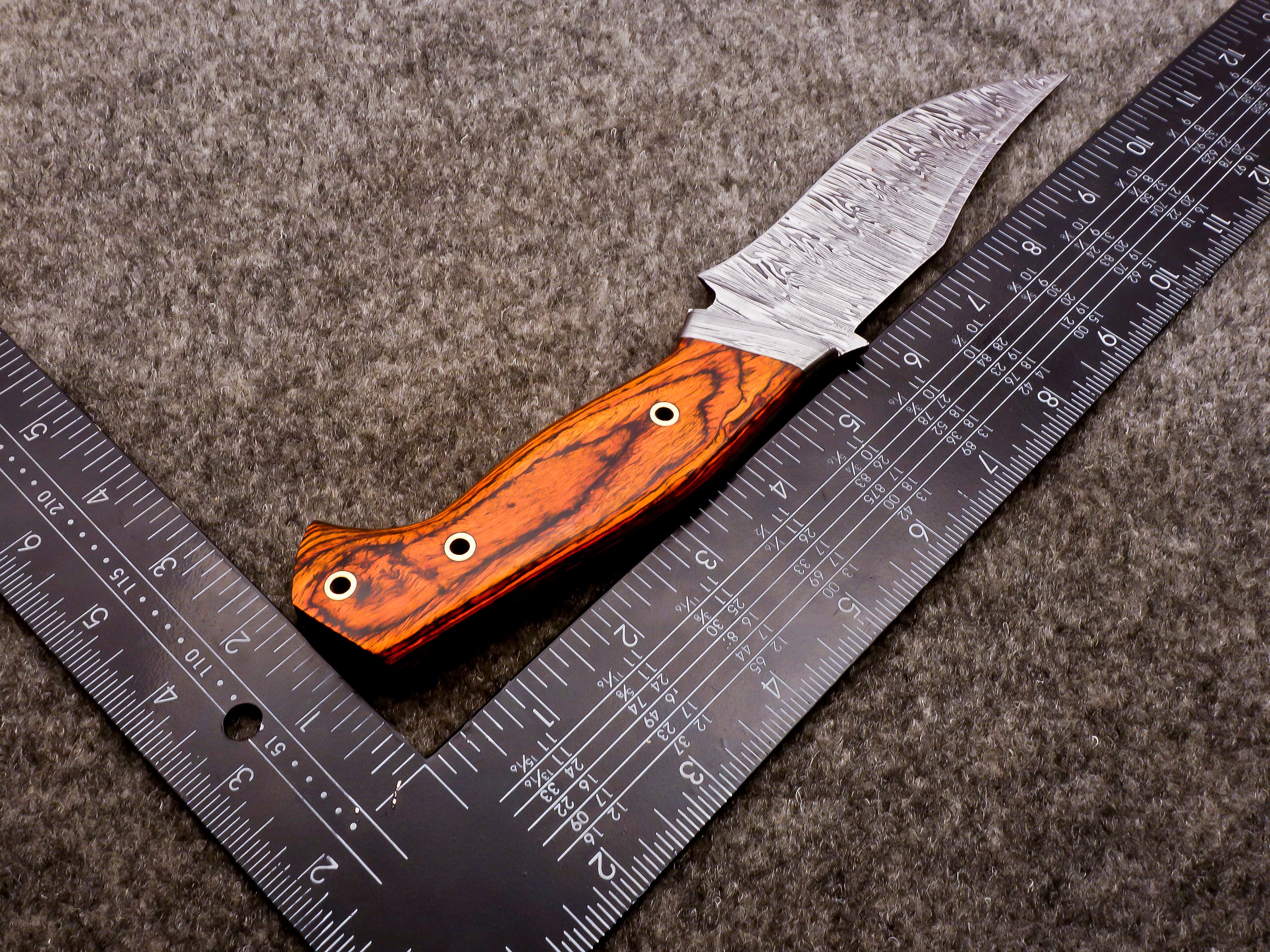 Handmade Damascus Fixed Blade Knife – Full Tang Outdoor Knife