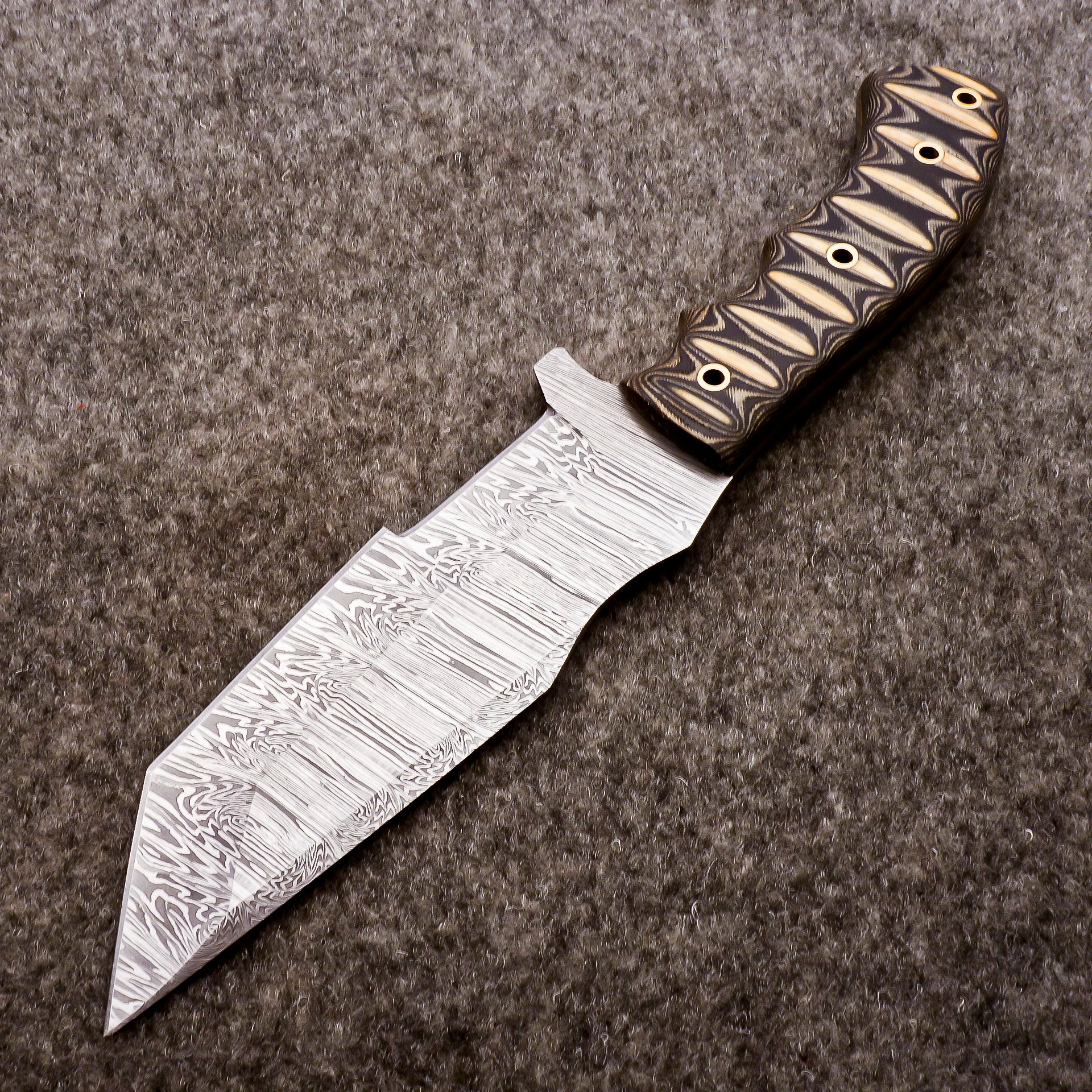 Damascus Steel Tanto Fixed Blade Hunting Knife