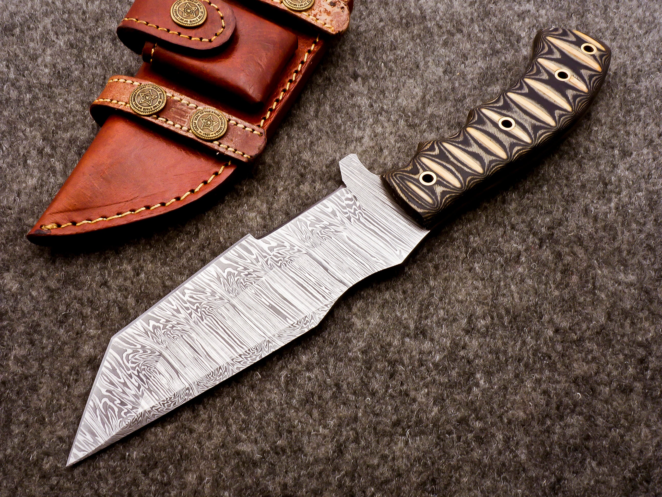 Damascus Steel Tanto Fixed Blade Hunting Knife