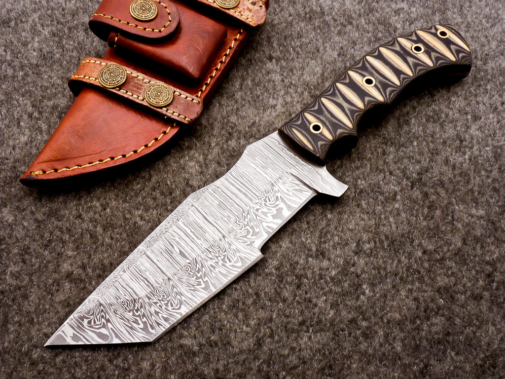 Damascus Steel Tanto Fixed Blade Hunting Knife