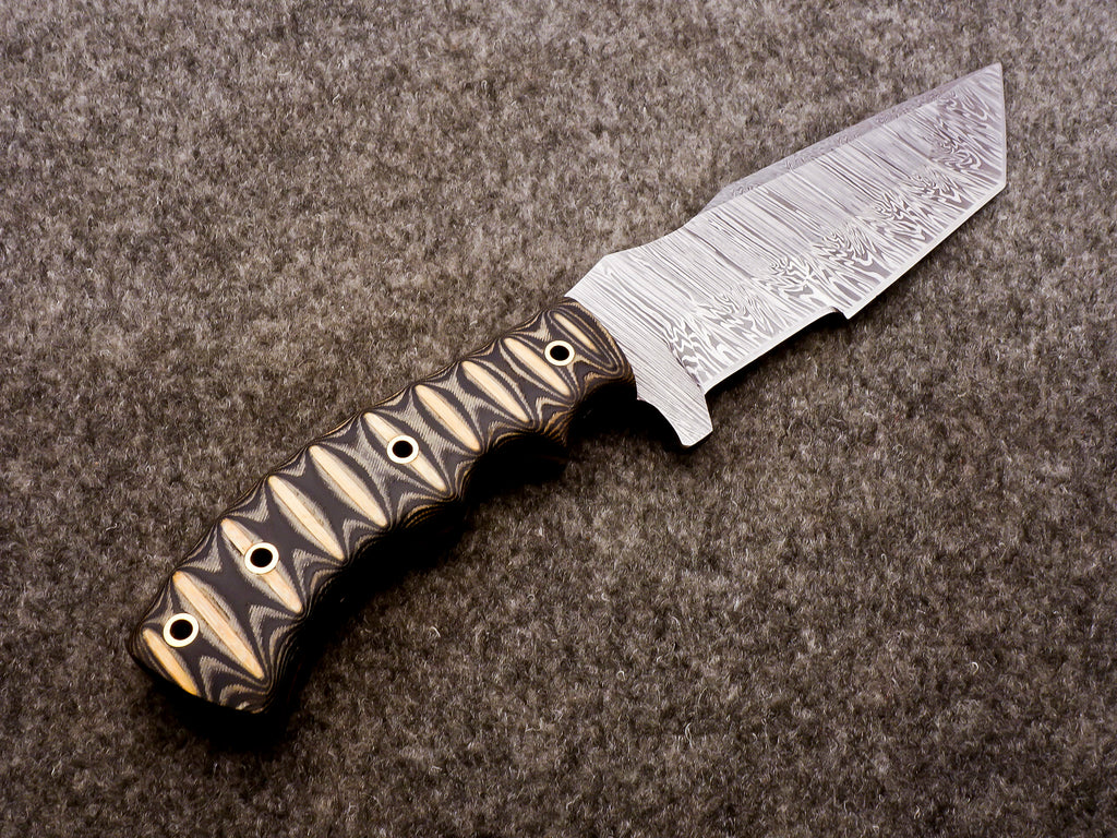 Damascus Steel Tanto Fixed Blade Hunting Knife