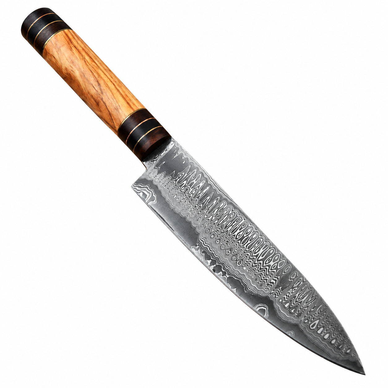 591baa3b-b290-47ad-aaaf-bf7b531f6f2e Amber Woodgrain Damascus Chef Knife with long silver-gray wave-patterned blade, pointed tip, golden-brown wood-look handle and dark decorative bands