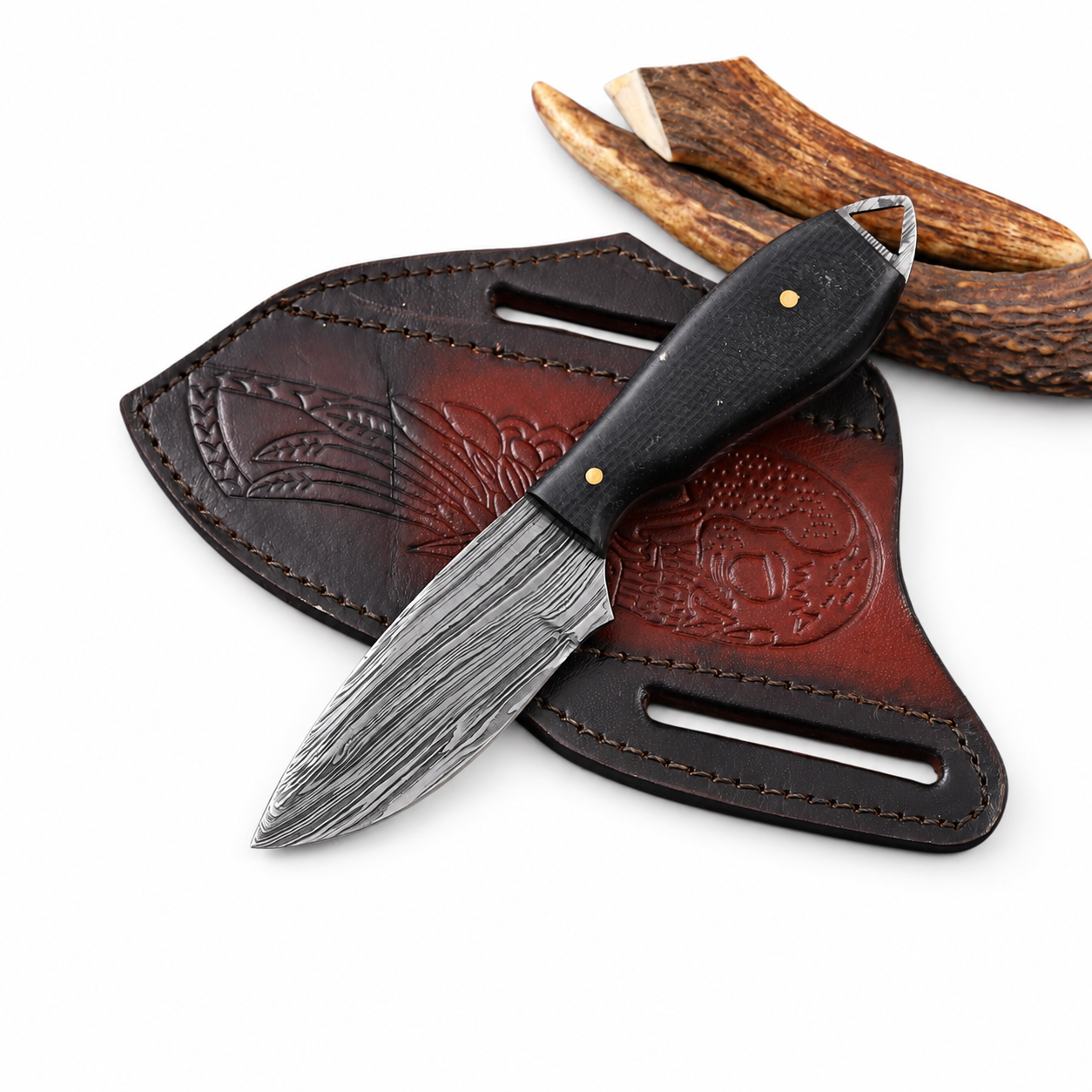 59406f0c-ee23-4e92-8727-89cf4ea21f2e Black Handle Damascus Knife