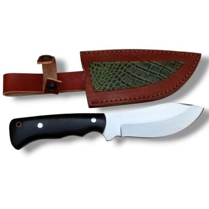 Curved Blade Hunting Knife – Premium Outdoor Design